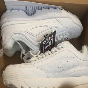 Shoes have never been worn only to try on